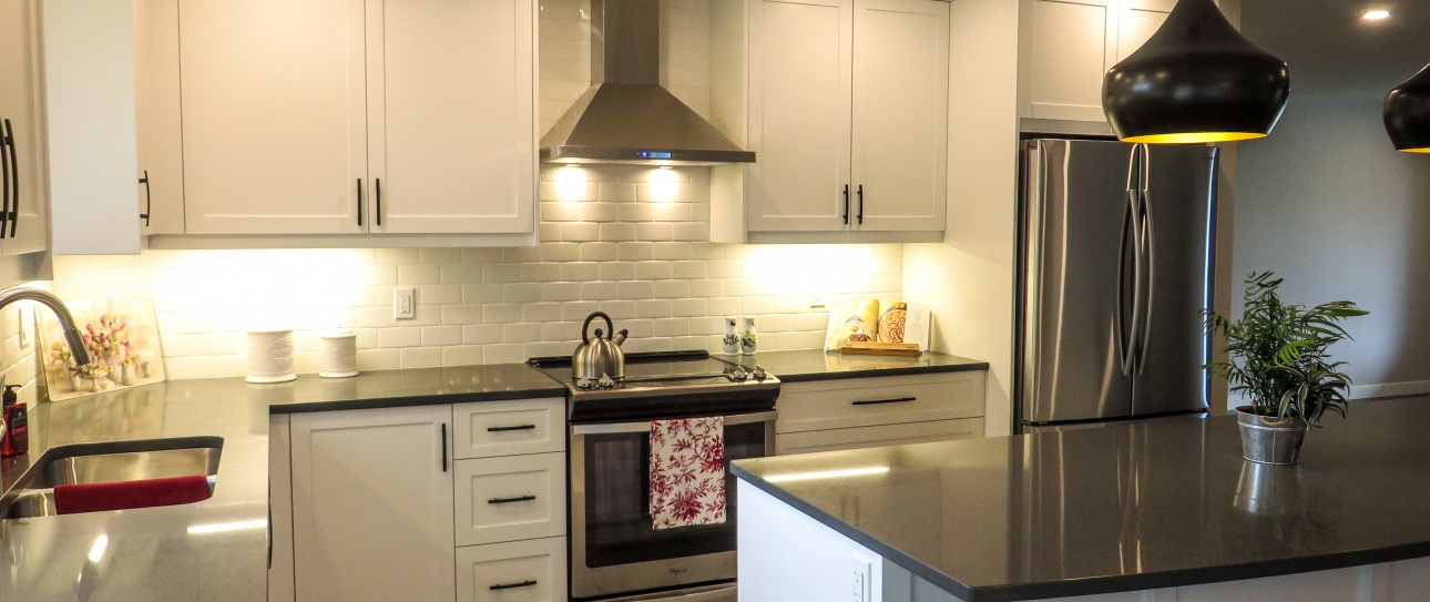 Modern & Clean High Quality kitchen renovation before we moved to Lethbridge